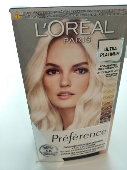 Farba loreal paris ultra platinum - włosy o kolorze platynowy blond